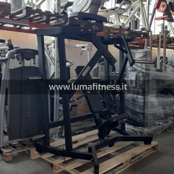 AVANT LINE: FWX-6300 WIDE CHEST PRESS Promo