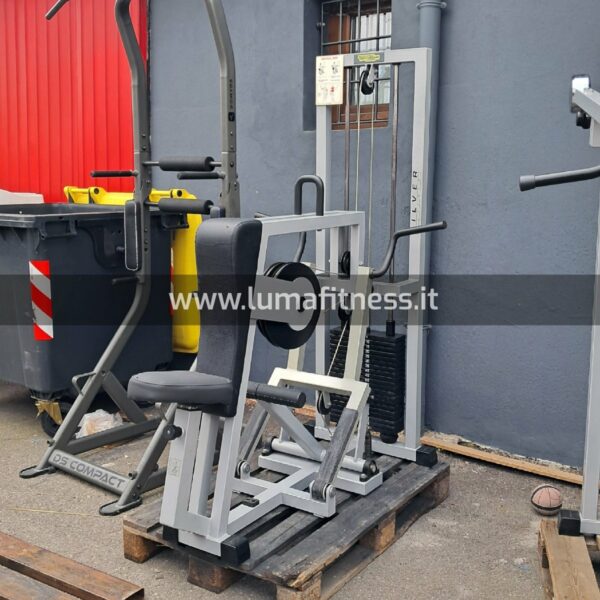 Vertical Row Technogym Silver Usato