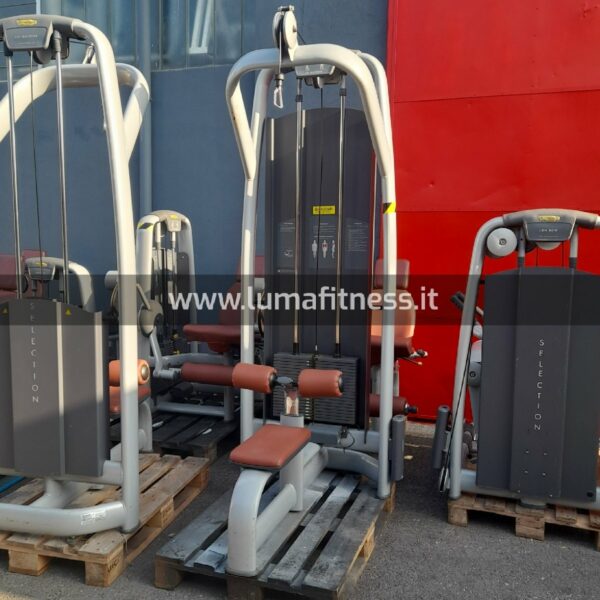 Lat machine Technogym selection Promo