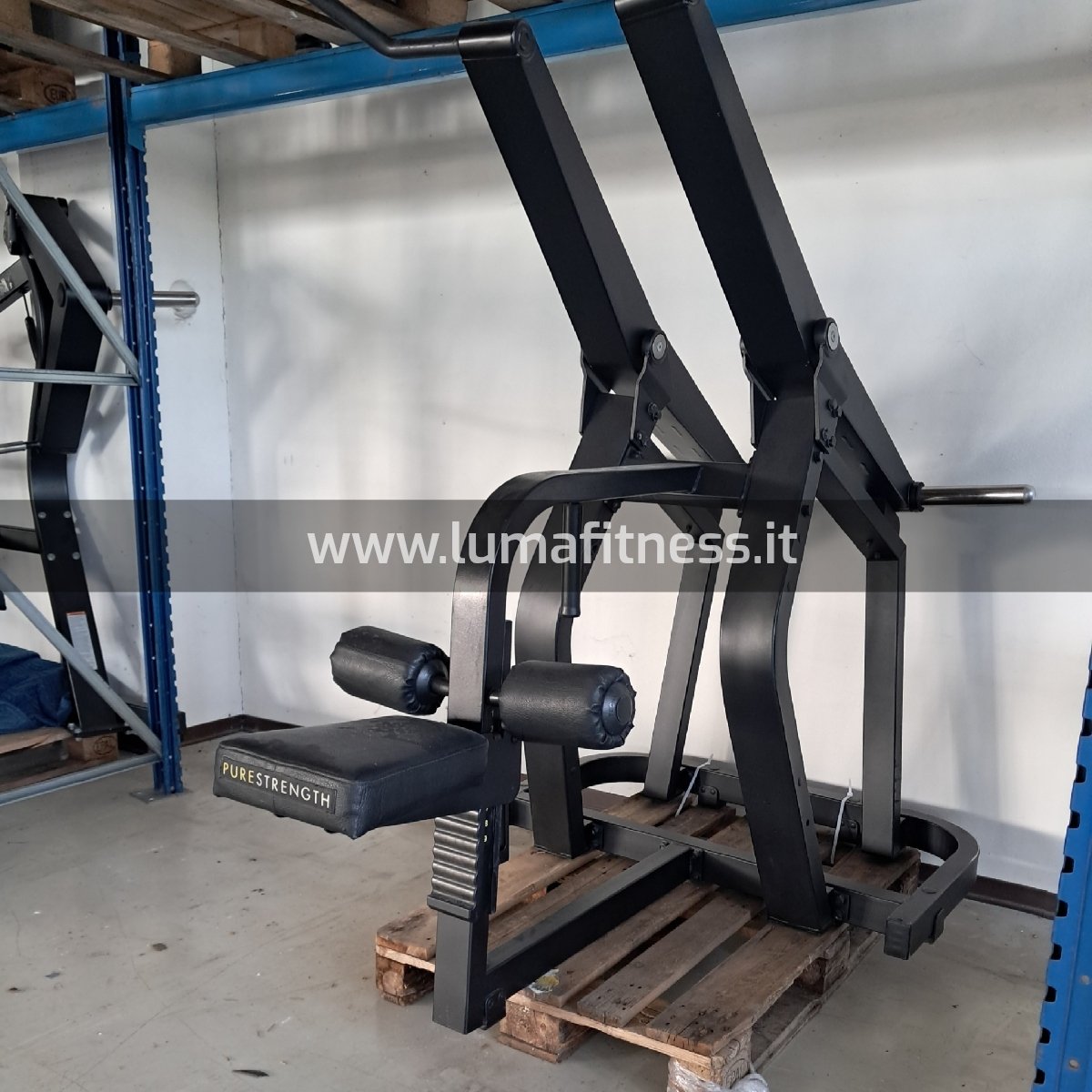 Lat Pulldown Technogym Usato Pure Strength - Image 3