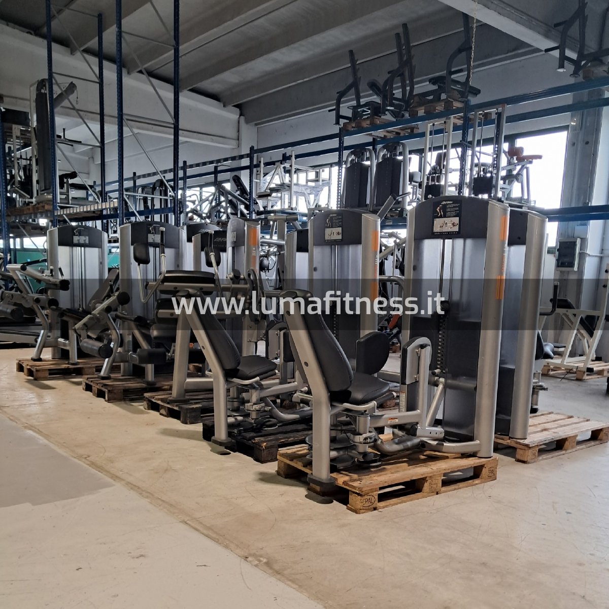 STOCK Attrezzi Palestra Life Fitness - immagine 2