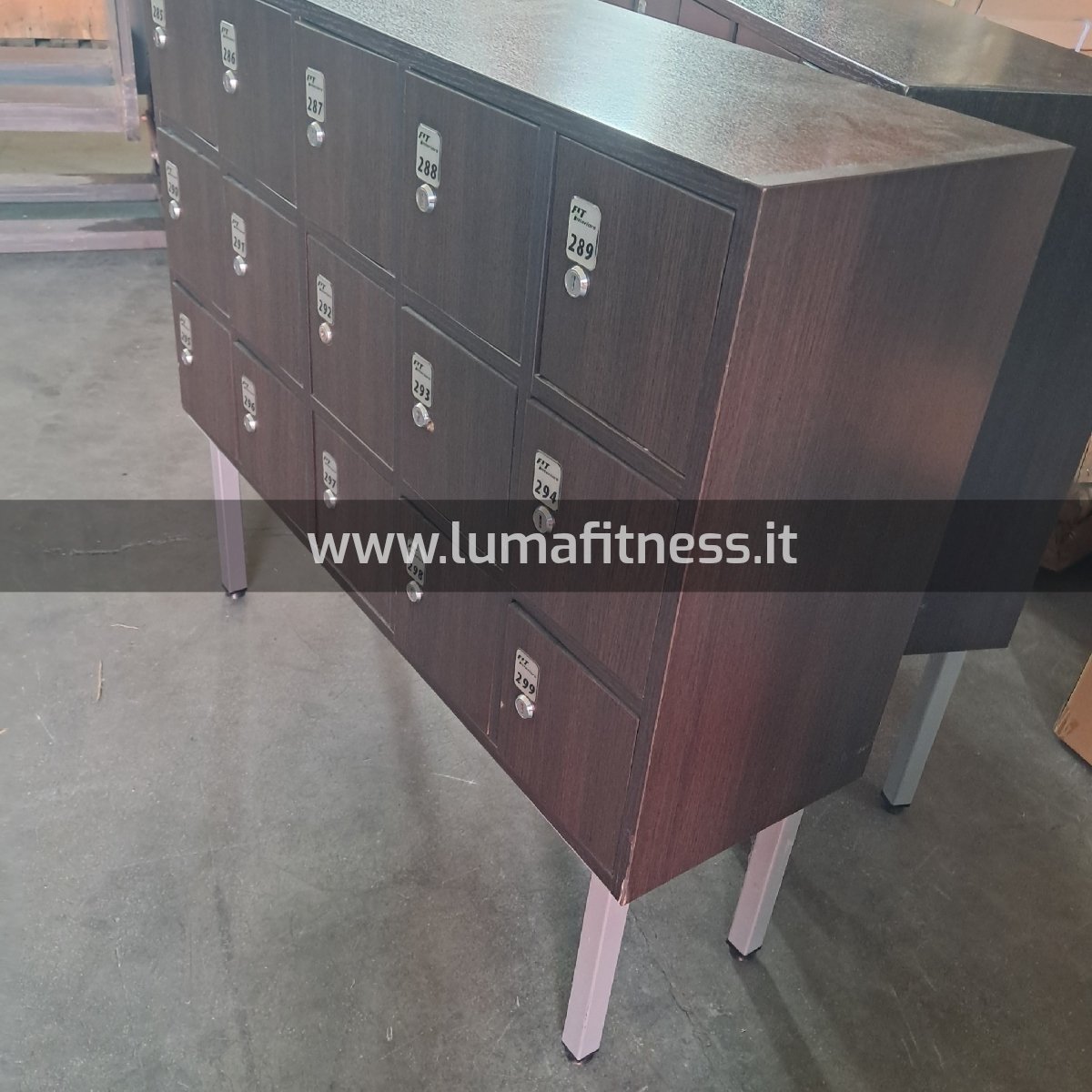 Armadietto Usato Portavalori palestra 15 posti Fit interiors - immagine 6