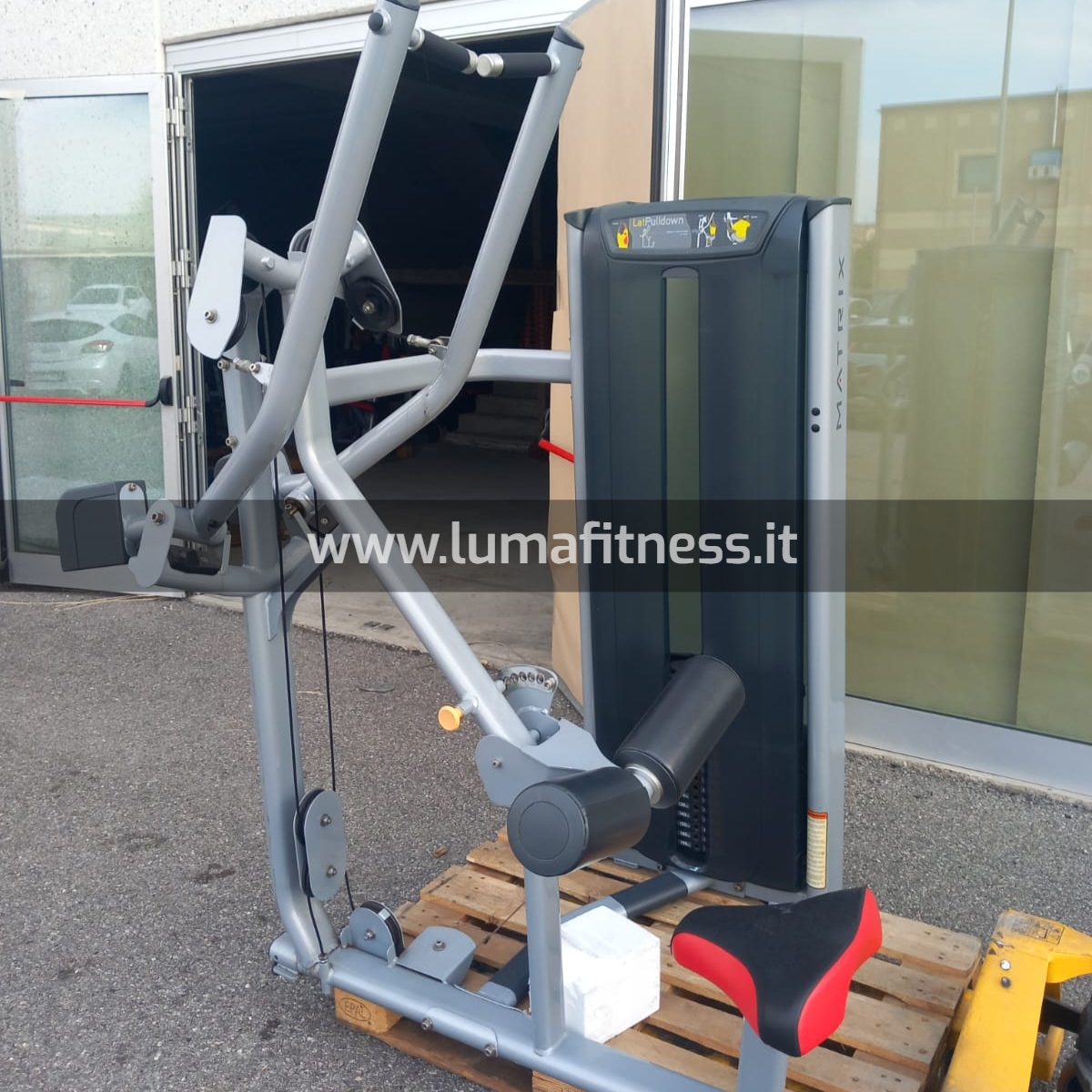 Matrix Usato Versa Diverging Lat Pulldown - immagine 2